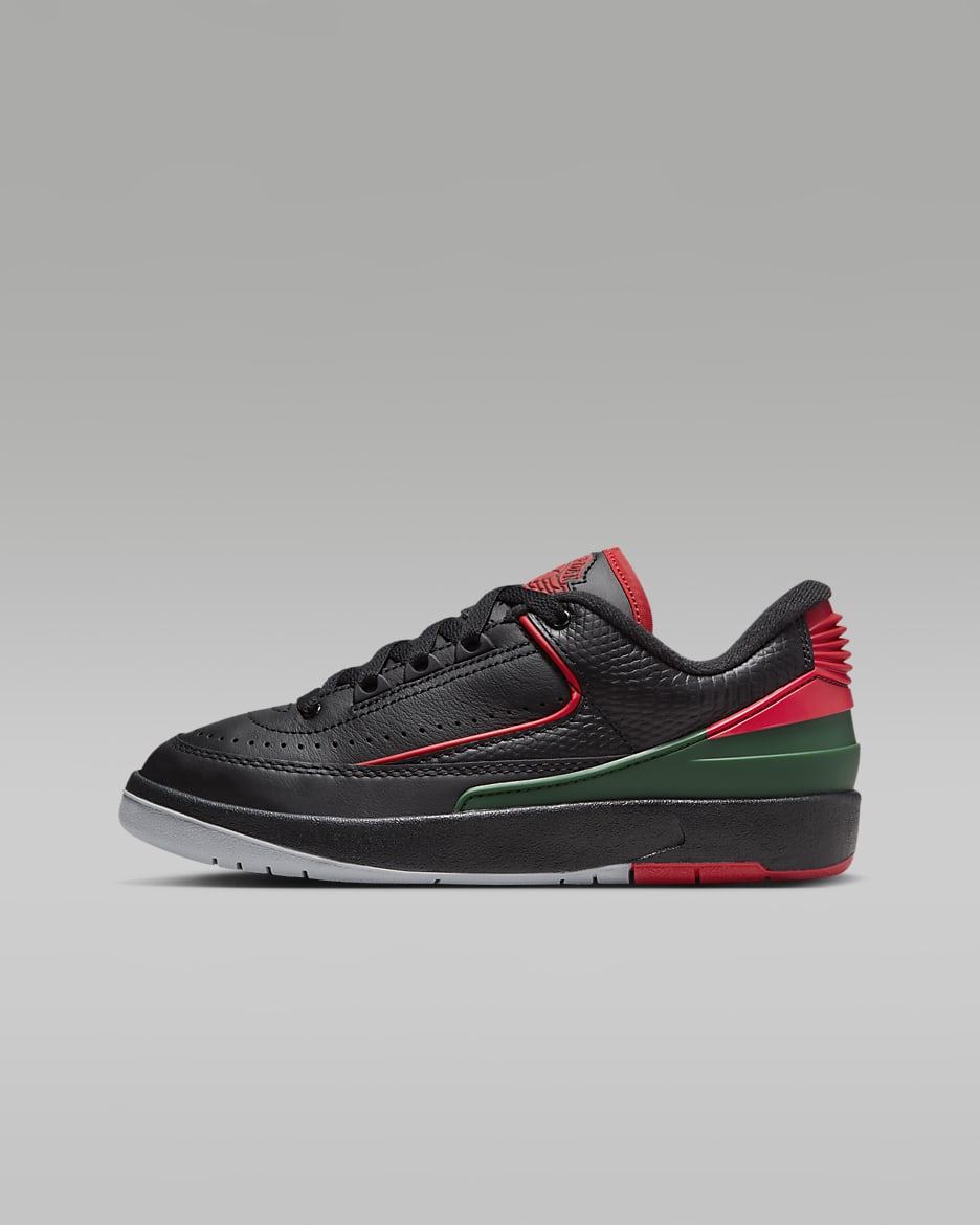 Air Jordan 2 Retro Low Big Kids' Shoes. Nike JP